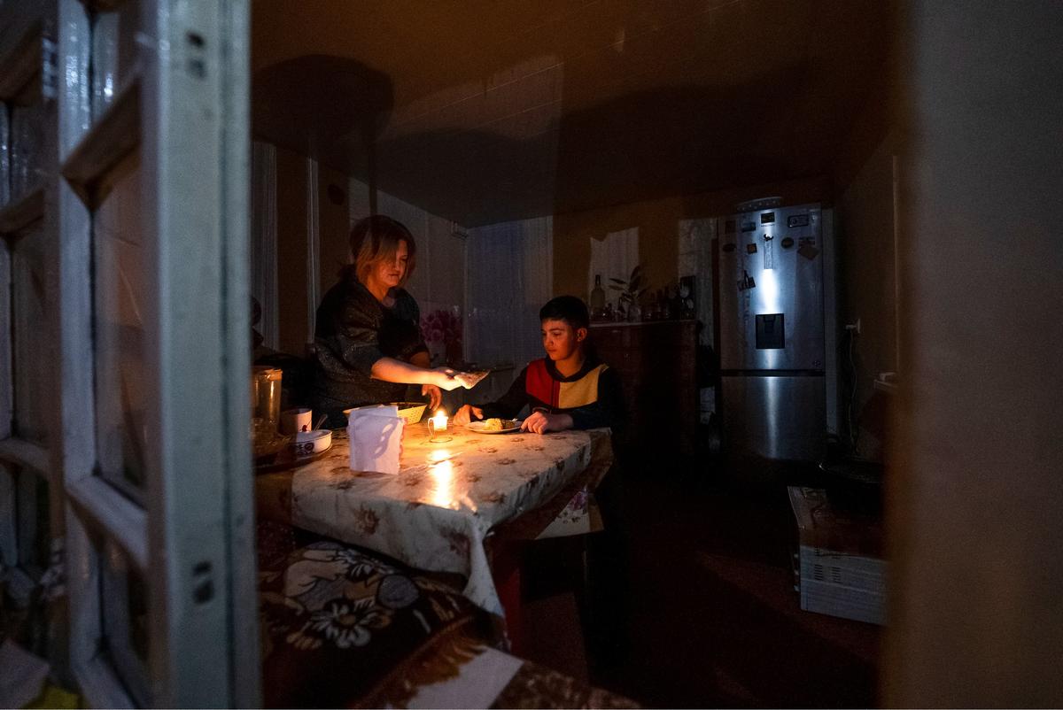 Повседневная жизнь в Степанакерте. Фото: AP / TASS