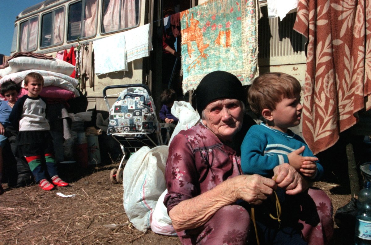 Лагерь беженцев в Ингушетии, 1999 год. Фото: Роман Денисов / ТАСС