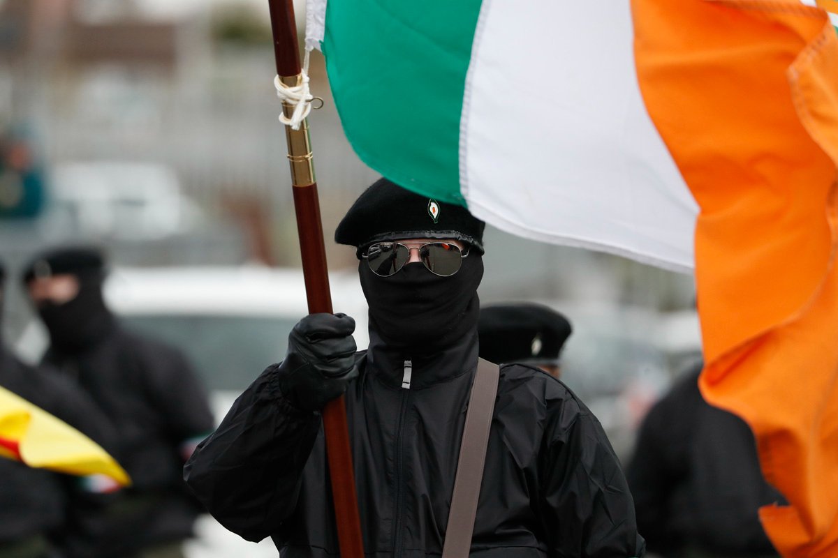 10 апреля 2023 года. Лондондерри, Северная Ирландия. Демонстранты-республиканцы выступающие против Соглашения Страстной пятницы. Фото: AP/TASS