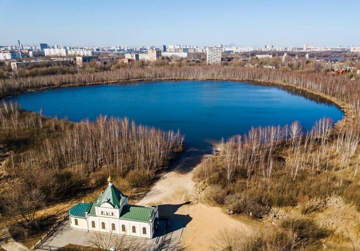 Стояние на озере Святое