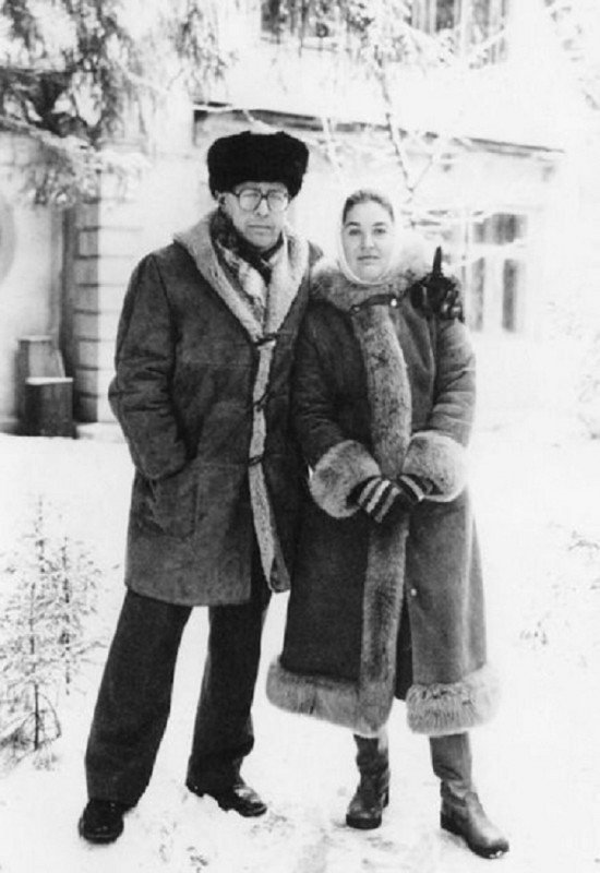 Юрий Трифонов с женой Ольгой. Фото: «Книгочей»