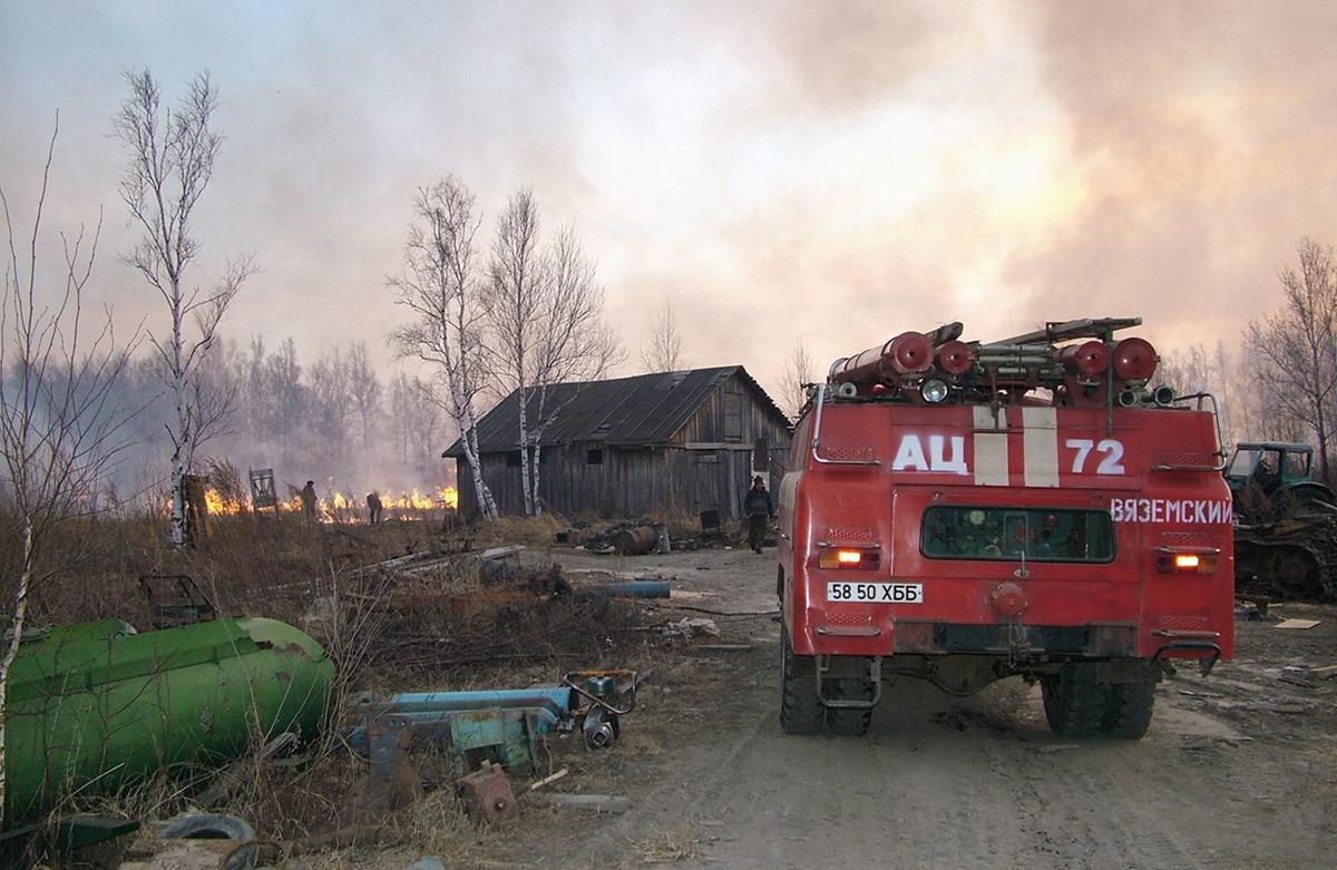 Последствия пожара в Хабаровском крае. Фото: Юрий Золотарев / ИТАР-ТАСС