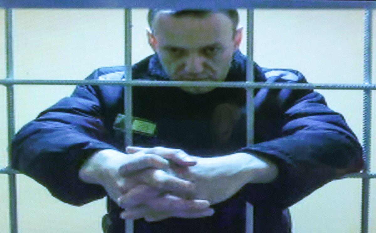 Алексей Навальный по видеосвязи из колонии. Фото: Сергей Карпухин / ТАСС